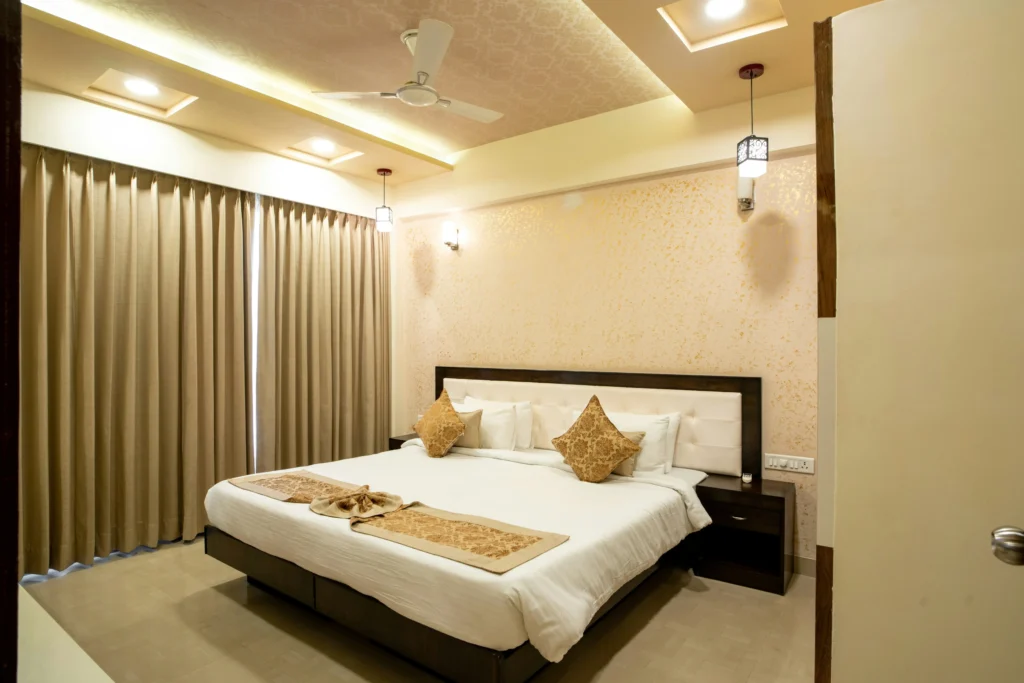 boho bedroom decor for women, chic bedroom decor for women